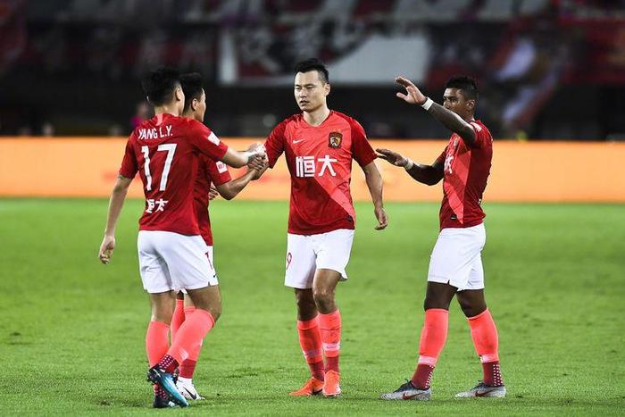 广州恒大备战决战，必须全力以赴