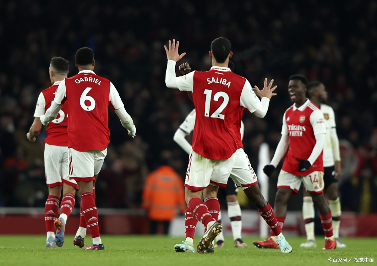 九游娱乐网页-欧洲预赛比赛收视率居高不下，粉丝狂热