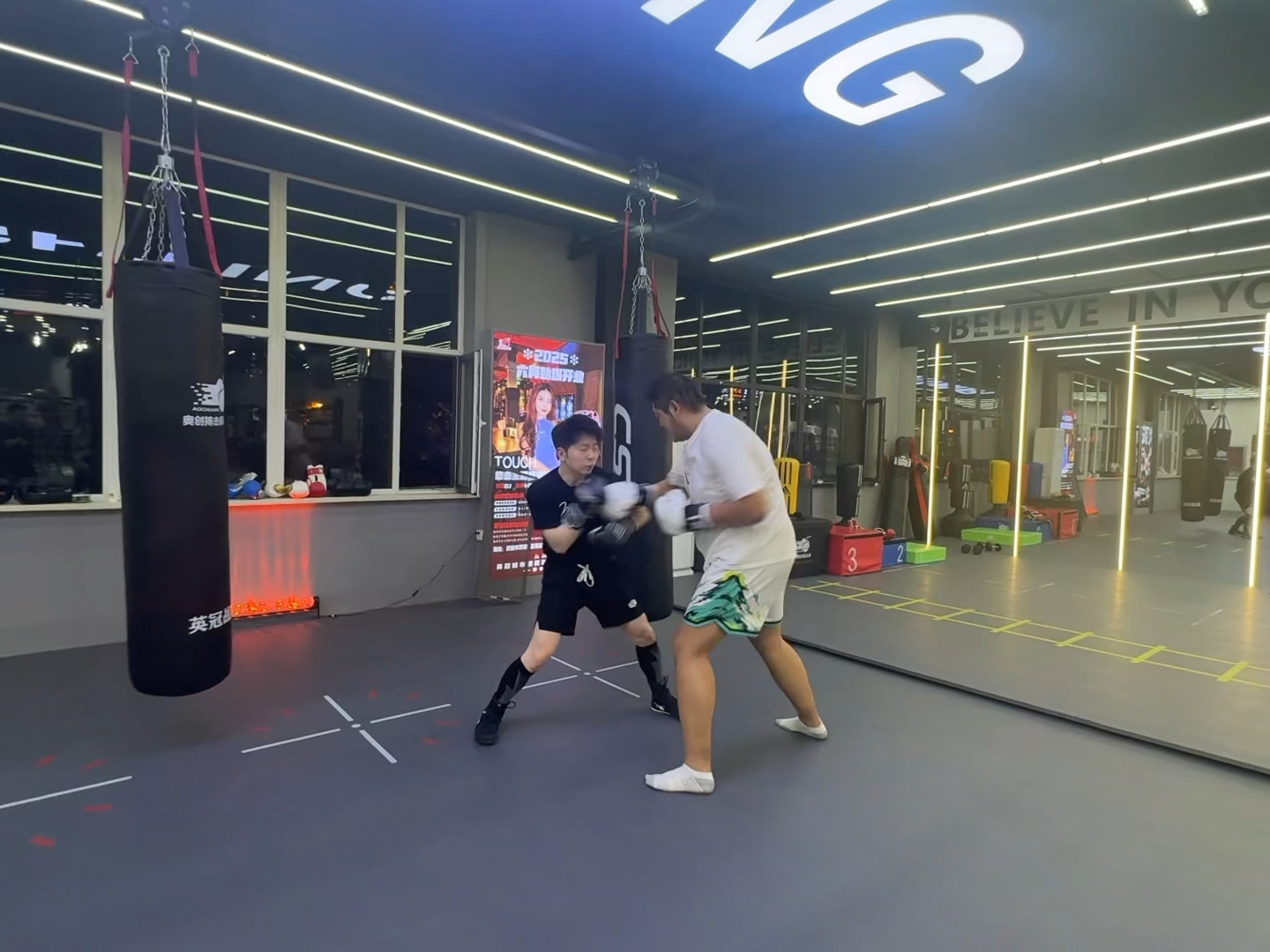 九游娱乐app下载-高强度对抗带来震撼体验精彩瞬间展现体育魅力的简单介绍