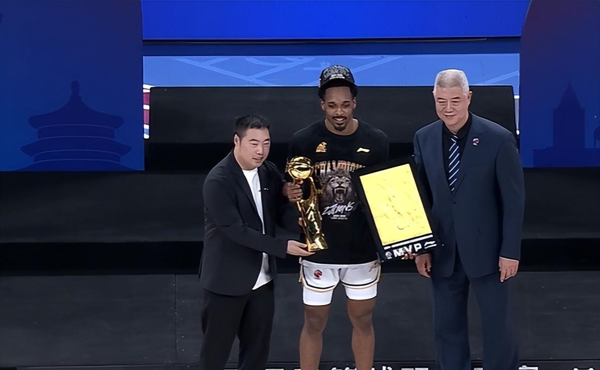 九游娱乐入口-关于北京首钢队士气高昂，全力备战下一场比赛的信息