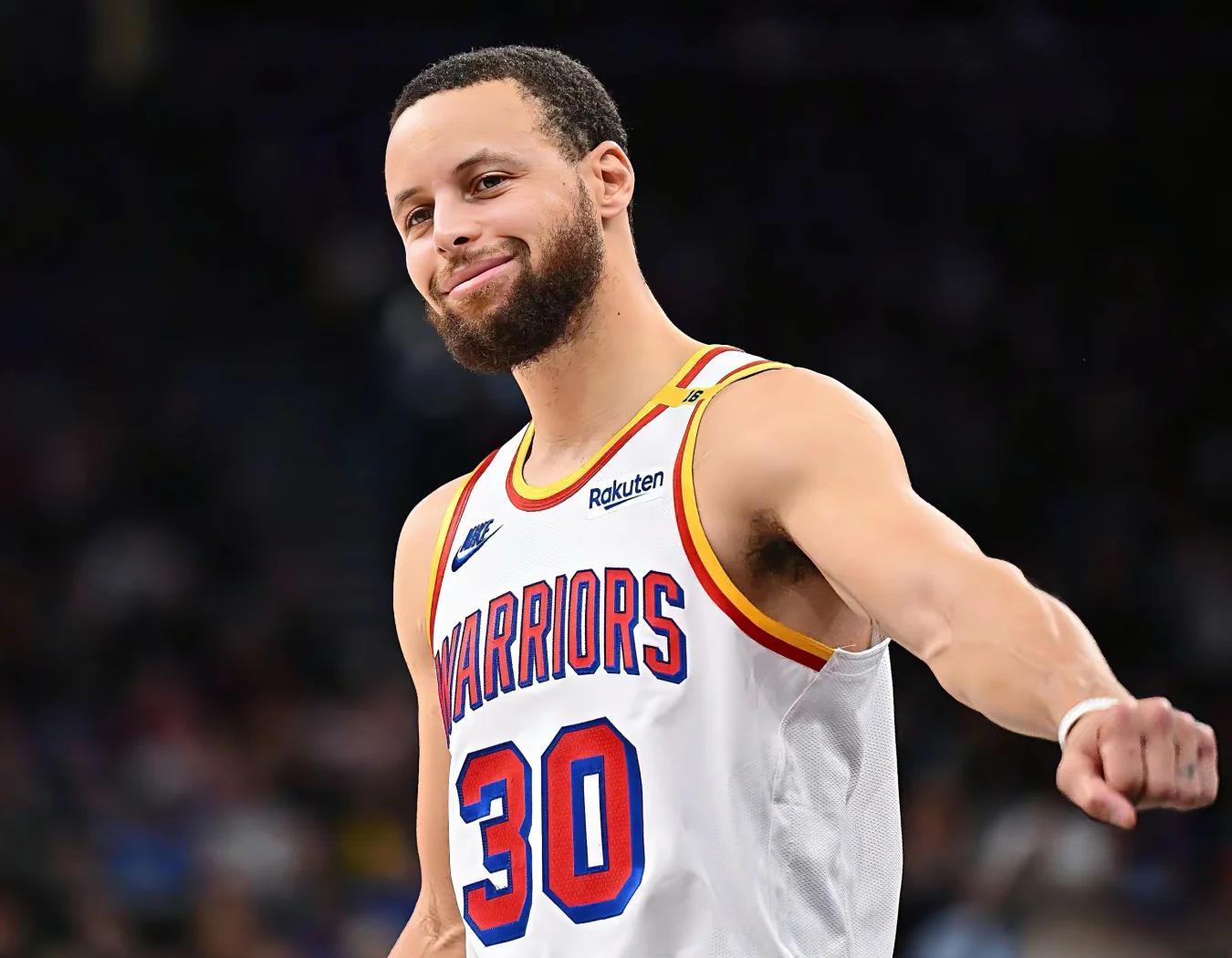 九游体育官方入口-勇士惜败76人遭遇三连败