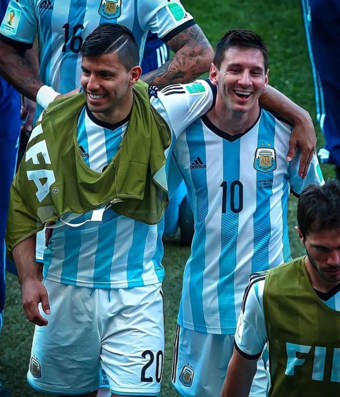 九游中国-拜仁鏖战波兰，阿圭罗状态火热