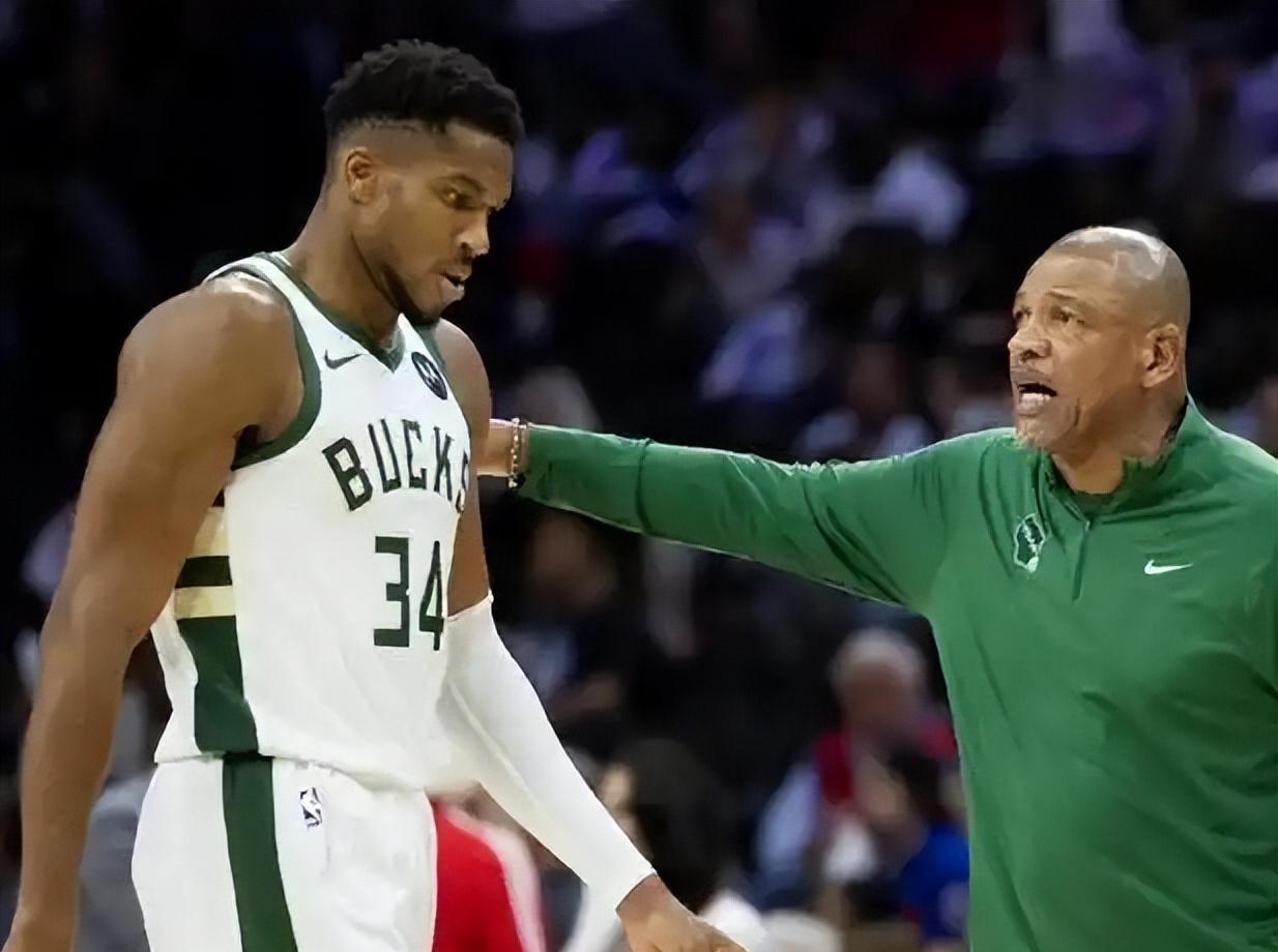 鹈鹕对阵马刺,字母哥带动全队节奏 鹈鹕对阵马刺,字母哥带动全队节奏